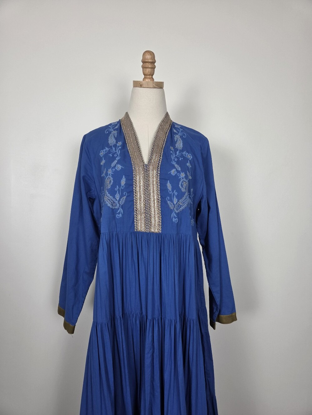 April Cornell Tiered Maxi Dress Size Large Full Ethnic Blue V-neck (c1) - Picture 2 of 11